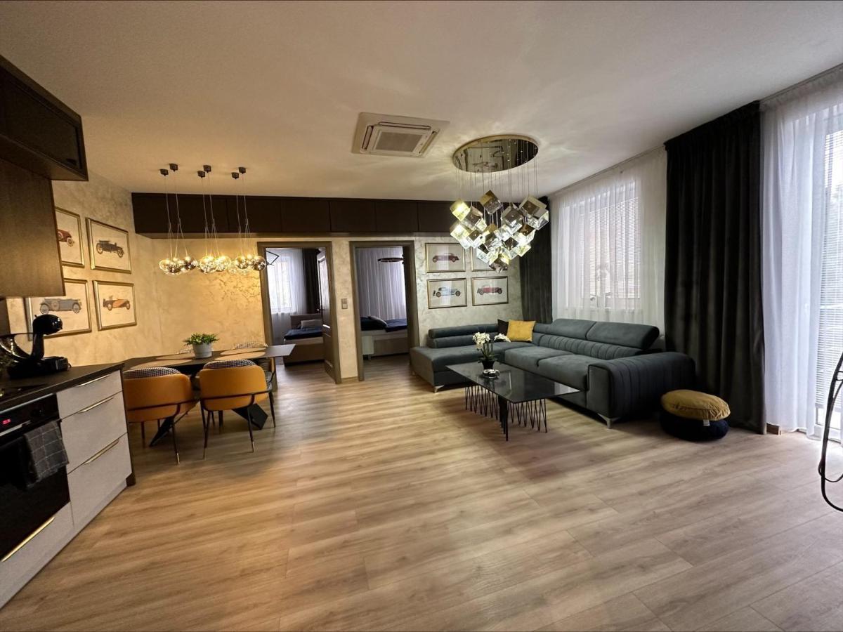 Apartman Matko Levice Luaran gambar